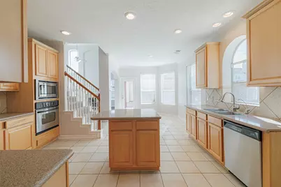 12815 Mossy Ledge Drive, Tomball, TX 77377 - Photo 10