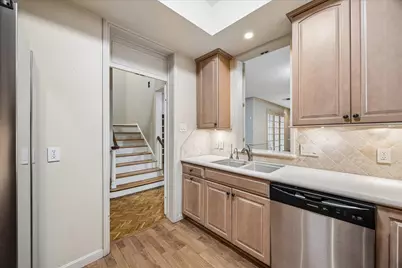 7507 Del Monte Drive, Houston, TX 77063 - Photo 26