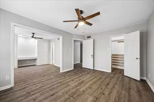 7507 Del Monte Dr, Houston, TX 77063 - Photo 10