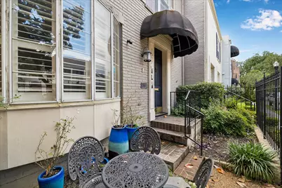 7507 Del Monte Drive, Houston, TX 77063 - Photo 6