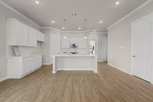 1901 Cindy Ct, Dickinson, TX 77539 - Photo 8