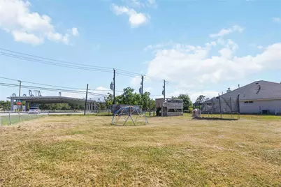 507 Shore Acres Boulevard, La Porte, TX 77571 - Photo 20