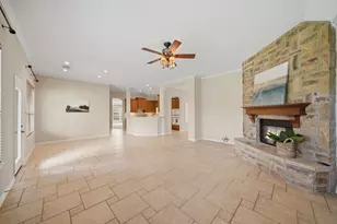 2107 Upland Shadows Dr, Sugar Land, TX 77479 - Photo 14
