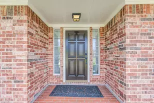 410 Scarlet Sage Dr, League City, TX 77573 - Photo 6