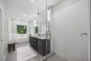 5211 Amber Sunrise Dr, Houston, TX 77018 - Photo 20
