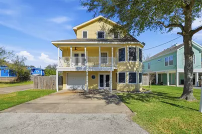 818 Cedar Road, Clear Lake Shores, TX 77565 - Photo 1