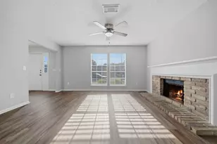 9639 Dapple Ln, Houston, TX 77065 - Photo 6