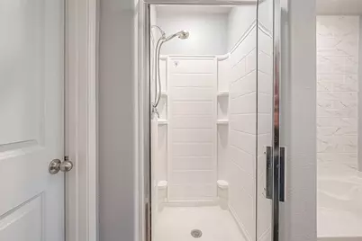 14015 Lake Crescent Drive, Conroe, TX 77384 - Photo 34
