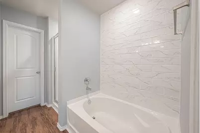14015 Lake Crescent Drive, Conroe, TX 77384 - Photo 32