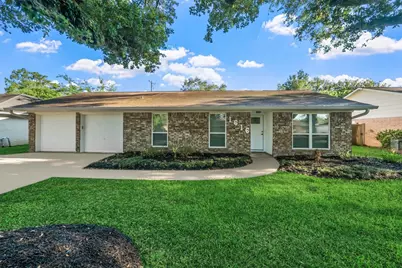 1616 Alta Vista Drive, Alvin, TX 77511 - Photo 1