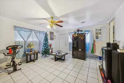 7209 Eugene Street, Houston, TX 77093 - Photo 12