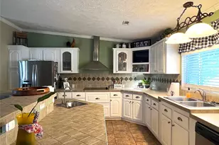 1873 FM 1163 Rd, El Campo, TX 77437 - Photo 6