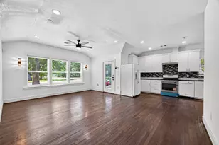 7030 Sidney St, Houston, TX 77021 - Photo 8
