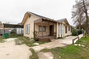 1302 Ryon St, Houston, TX 77009 - Photo 12