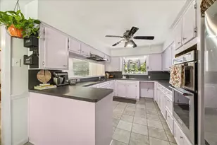 6B Davidson Ln, Huffman, TX 77336 - Photo 8