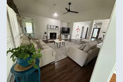 11807 McKinney Falls Court, Sugar Land, TX 77498 - Photo 8
