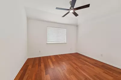 2322 Meadow Briar Drive, Sugar Land, TX 77498 - Photo 30