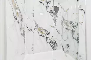 7836 Bateman Ln, Houston, TX 77088 - Photo 32