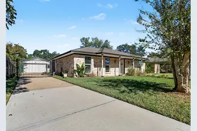 22110 Woodrose Drive, Katy, TX 77450 - Photo 2