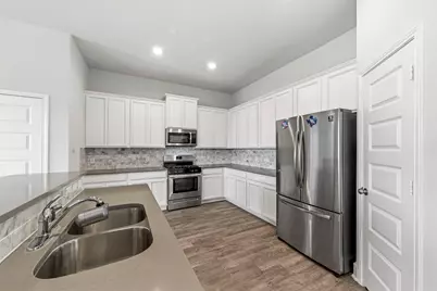 4421 Ibiza Lane, Houston, TX 77045 - Photo 12