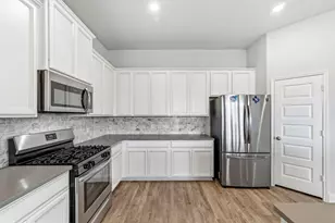4421 Ibiza Ln, Houston, TX 77045 - Photo 14