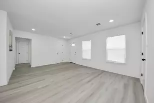 3853 Wentworth St, Houston, TX 77004 - Photo 8