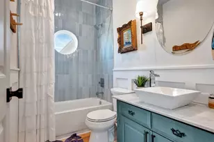 986 Peachtree, Gilchrist, TX 77617 - Photo 28