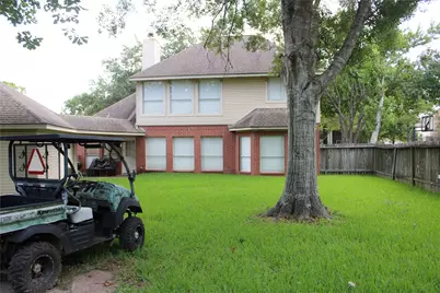 1704 Falcon Ridge Boulevard, Friendswood, TX 77546 - Photo 6