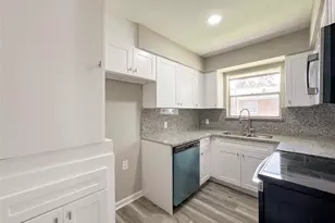 4537 Dakota St, Dickinson, TX 77539 - Photo 24