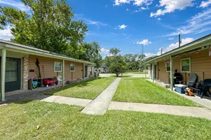 4537 Dakota St, Dickinson, TX 77539 - Photo 32