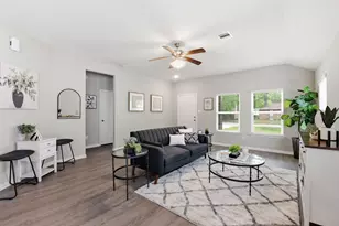 815 Jefferson Ave, Cleveland, TX 77327 - Photo 6