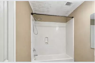 339 N Missouri Street, Orchard, TX 77485 - Photo 10