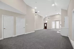 4627 Cashel Spring Dr, Houston, TX 77069 - Photo 8