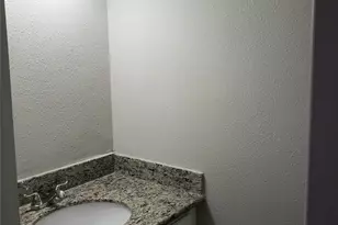11710 Southlake Dr, Houston, TX 77077 - Photo 20