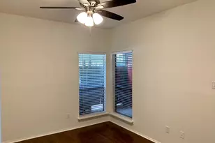 2025 Augusta Dr, Houston, TX 77057 - Photo 10