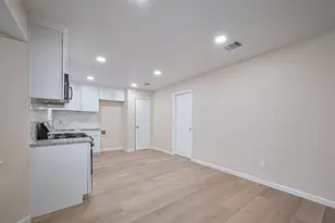 1612 Sleepy Hollow Dr, Pearland, TX 77581 - Photo 12