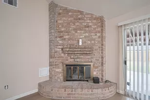 1612 Sleepy Hollow Dr, Pearland, TX 77581 - Photo 14