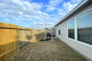 1715 Ramsay Way, Houston, TX 77051 - Photo 18