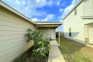 1715 Ramsay Way, Houston, TX 77051 - Photo 2