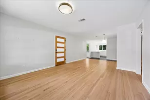 4030 McDermed Dr, Houston, TX 77025 - Photo 4