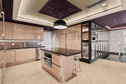 101 Westcott Street #2001, Houston, TX 77007 - Photo 8