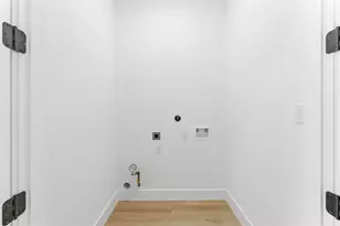 4015 Stassen St, Houston, TX 77051 - Photo 18