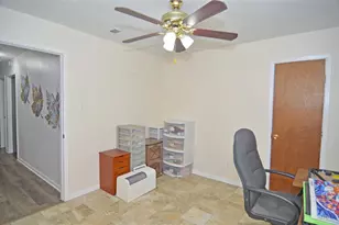 1716 Dolphin Dr, Seabrook, TX 77586 - Photo 16