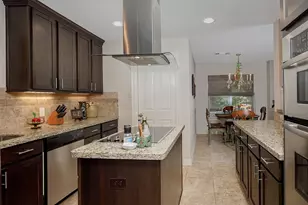 4 Postvine Ct, The Woodlands, TX 77381 - Photo 16