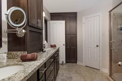 4 Postvine Court, The Woodlands, TX 77381 - Photo 20
