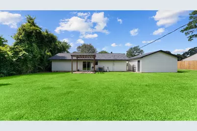 16514 Walnut Springs Lane, Magnolia, TX 77355 - Photo 32