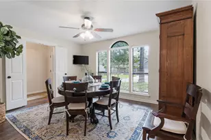 1415 River Oaks Dr, Huntsville, TX 77340 - Photo 6
