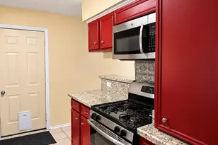 1203 W Jefferson St, Brenham, TX 77833 - Photo 10