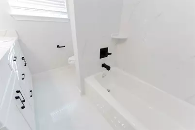 320 New Hampshire St, Houston, TX 77029 - Photo 16