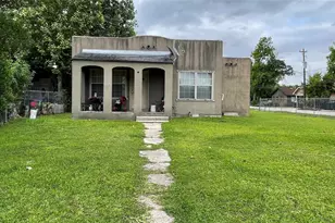 4002 Beggs St, Houston, TX 77009 - Photo 1